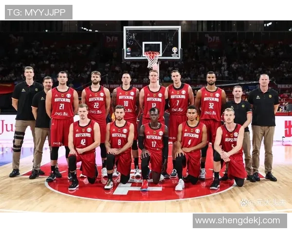 上海足球队以69分领跑世界杯积分榜势头强劲引发关注