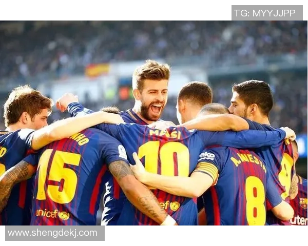 足球明星曼城背影展现荣耀与奋斗的旅程与梦想