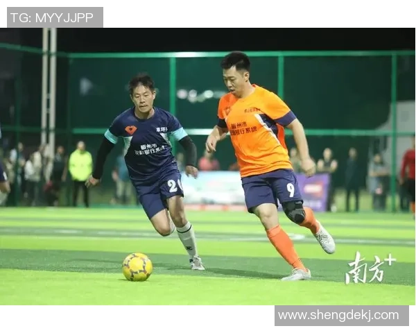 梅州足球群助力地方足球发展打造青春梦想与激情碰撞的竞技舞台