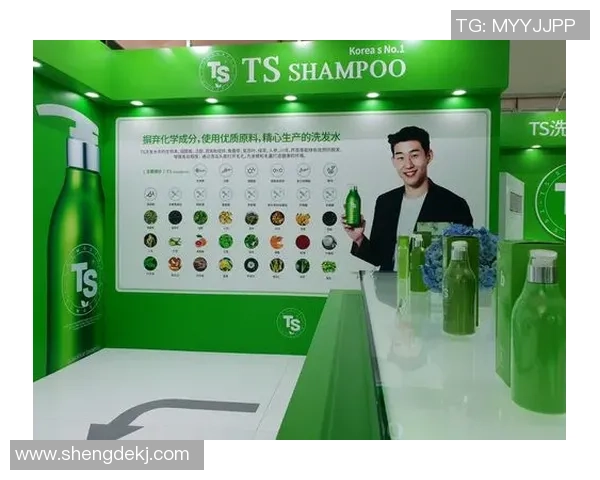 绿叶足球:助力青少年成长的绿色运动新风尚与未来发展展望 绿叶足球:助力青少年成长的绿色运动新风尚与未来发展展望